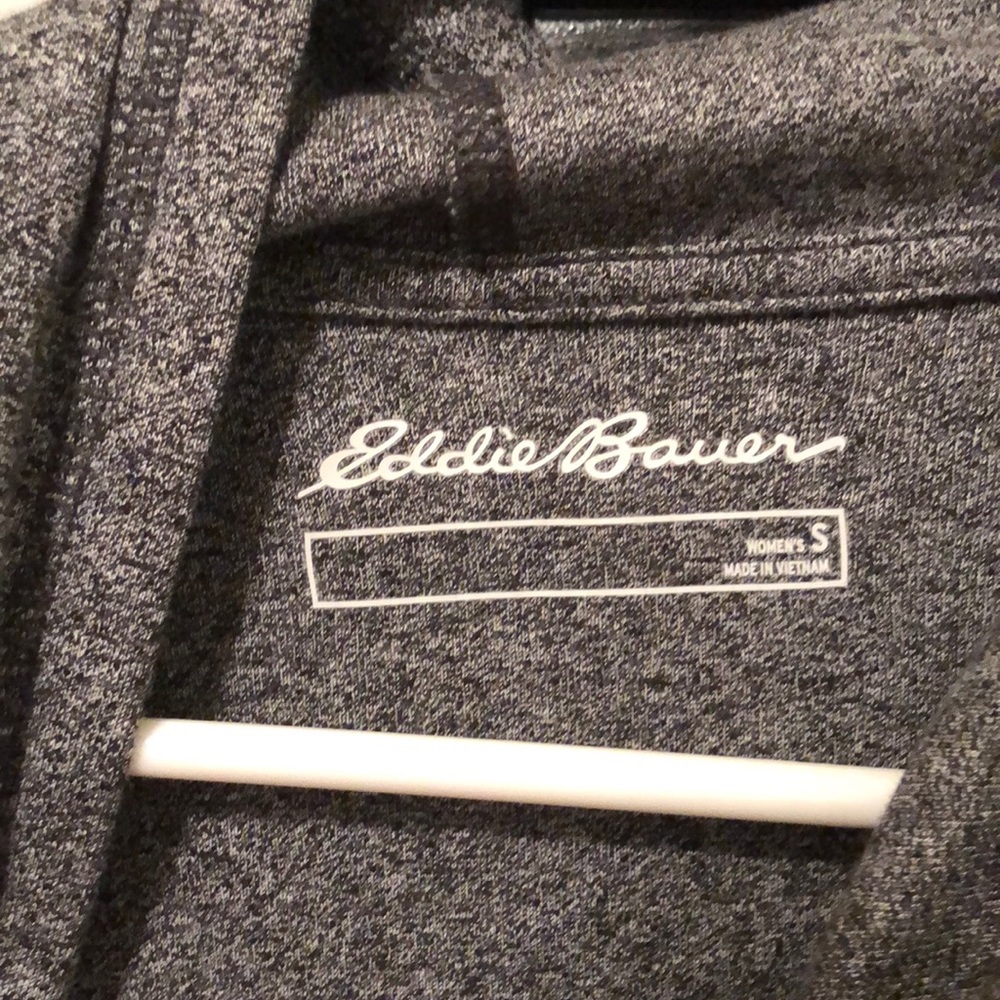Eddie Bauer pullover - Picture 2 of 2